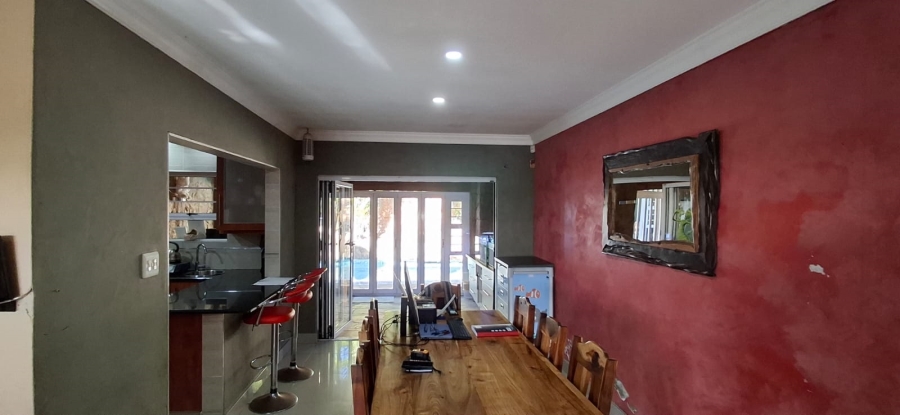 6 Bedroom Property for Sale in Haven Hills Eastern Cape
